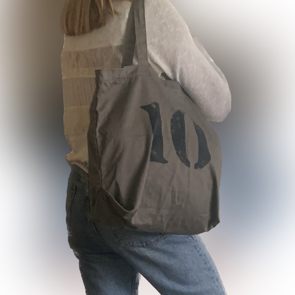 ✨ Help FEED 20 Cotton Shopper Tote - Picture 8 of 9